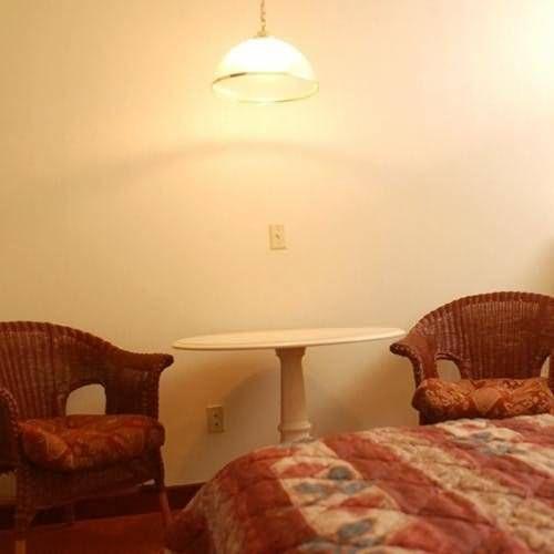 Meadow Court Inn - Ithaca Room photo